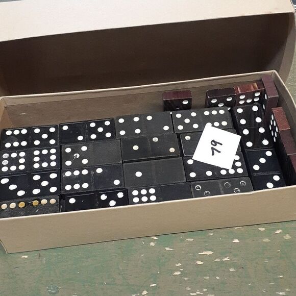 Bundle of 2 sets of Dominoes: Dragon Double Nine by Halsam & 79pc. set - Picture 6 of 7